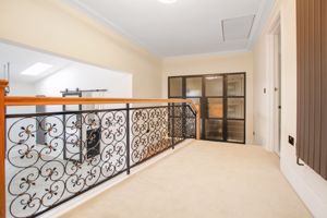 Photo 25- click for photo gallery